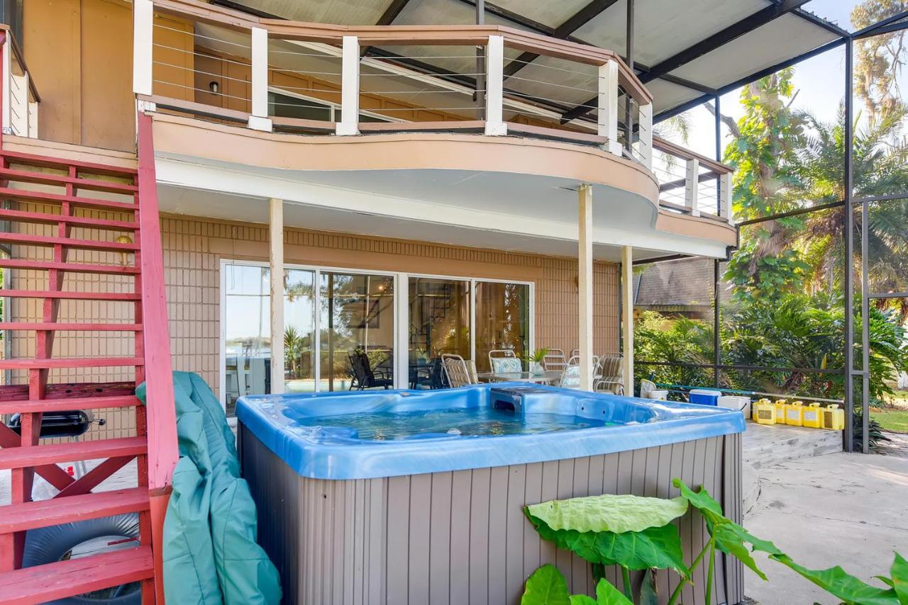 Spacious Lakefront House With Pool, Hottub, & Boating オーランド エクステリア 写真